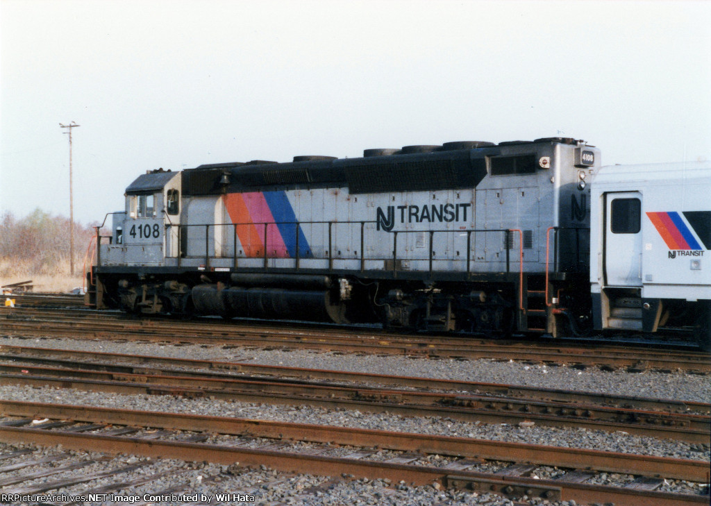 NJT GP40P 4108